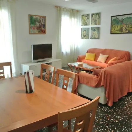 Aiguaneu Apartaments Center Apartment Blanes
