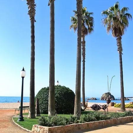 Aiguaneu Apartaments Center Blanes